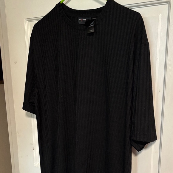 Axcess Other - Axcess Black Ribbed Short Sleeve Tee